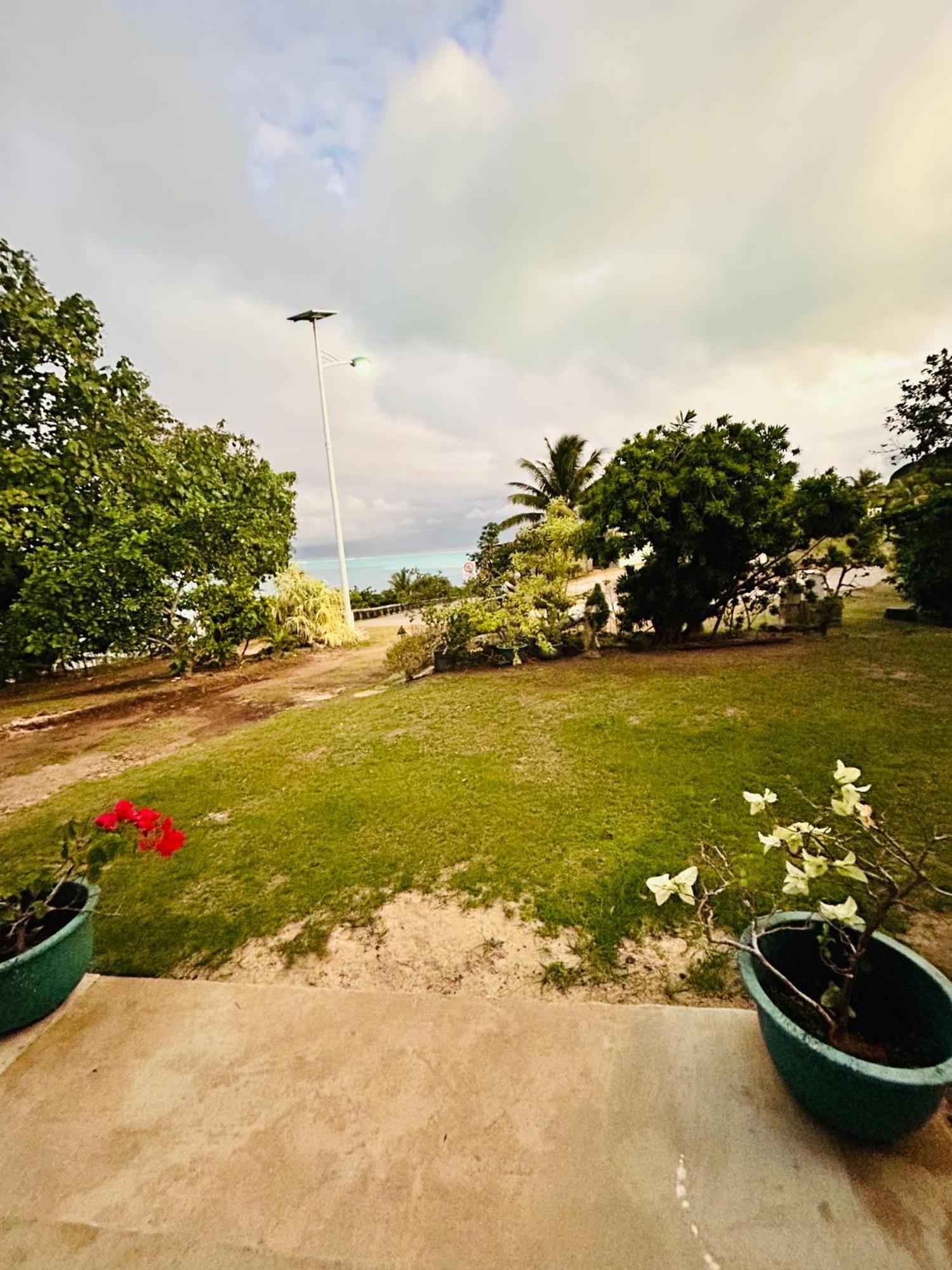Tuaera Lodge Te-Fare-Arii ภายนอก รูปภาพ